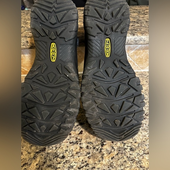 Keen Targhee IV waterproof hiking shoes - Picture 8 of 9